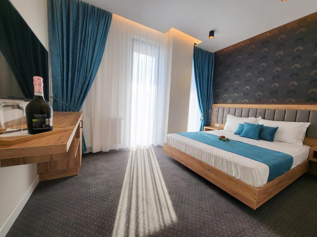 Hotel Excellence Bucarest Extérieur photo